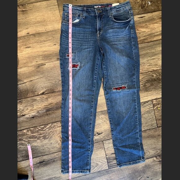 Blue Straight Leg Jeans Mid Rise Red Plaid Patches Women's Size 6 Style & Co - Picture 12 of 13